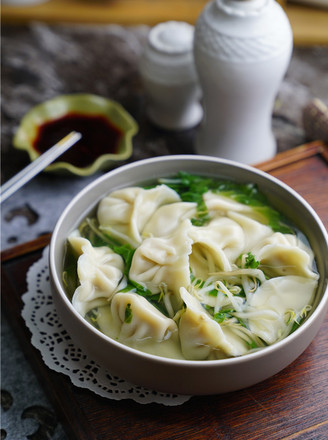 Bean Sprouts and Vegetable Soup Dumplings recipe