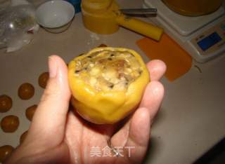 Cantonese Five-nen Moon Cake recipe