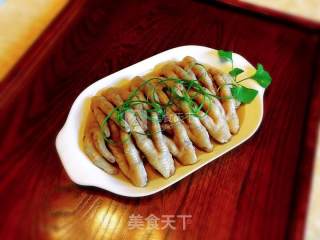 Fragrant Chicken Feet recipe