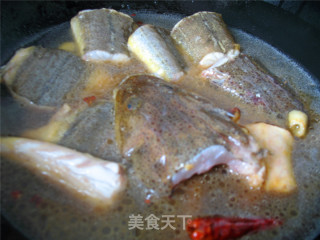 Braised Fish with Garlic recipe