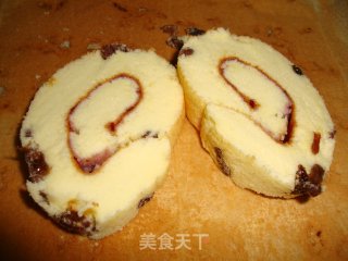 Raisin Blueberry Chiffon Roll recipe