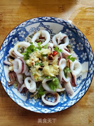 Fresh Squid Mixed with Silver Buds recipe