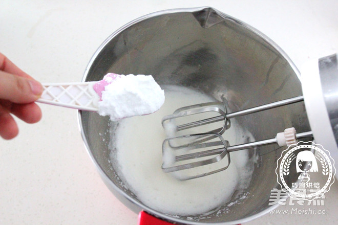 Cute Cartoon Biscuits with Icing Sugar recipe