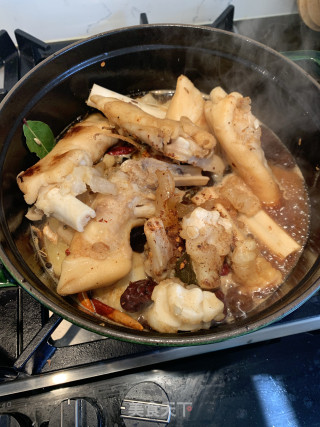 Hu Spicy Lamb's Feet recipe
