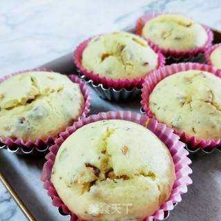 Muffin Cake with Red Dates recipe