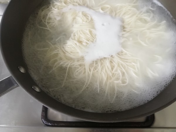 Soy Milk Cold Noodles recipe