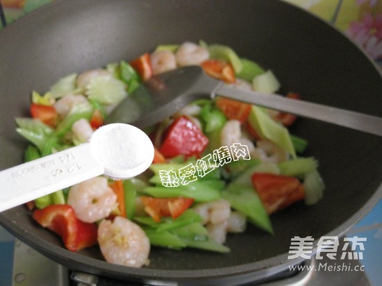 Celery and Cashew Shrimp recipe