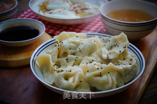 Broccoli Meat Dumplings recipe