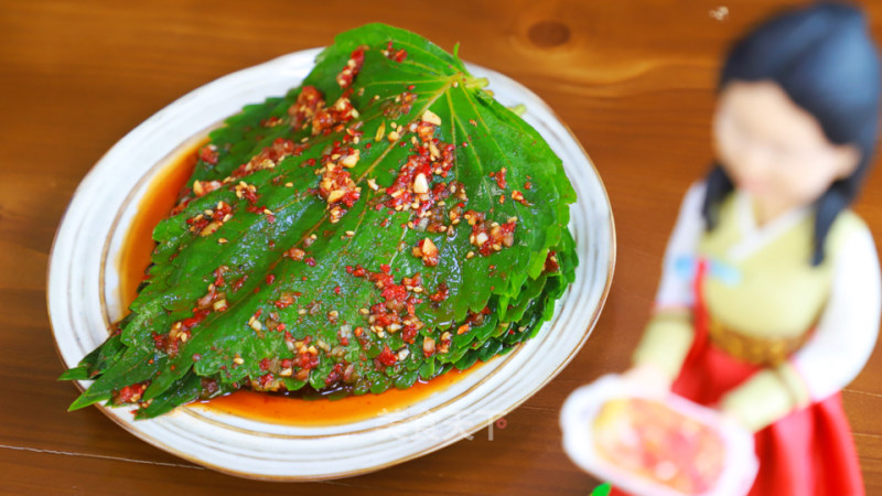 The Most Popular Side Dish in Korean Cuisine-pickled Sesame Leaves, An Absolute Tool for Serving Food recipe