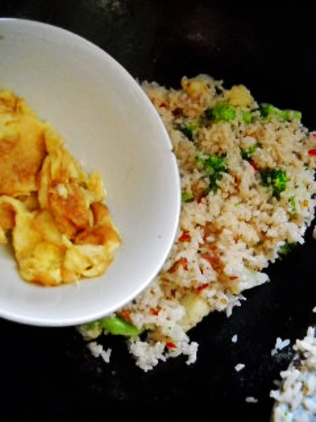 Fried Rice with Chopped Pepper and Double Flower recipe