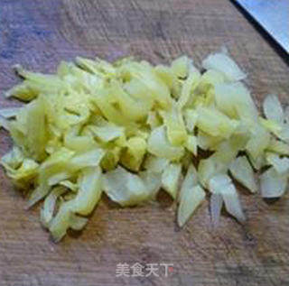 Stir-fried Edamame with Sauerkraut and Lean Pork Shreds recipe