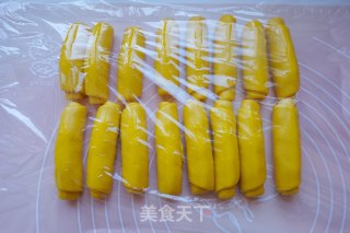 [tianjin] Yuanbao Egg Yolk Crisp recipe