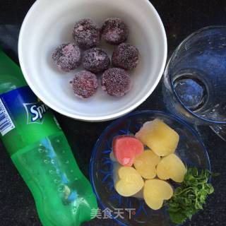 Mint Bayberry Drink recipe