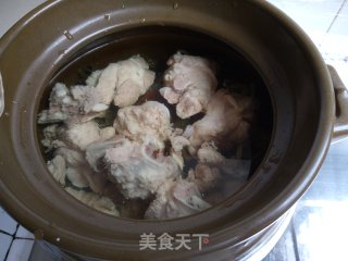 Dried Vegetable Pork Bone Soup recipe