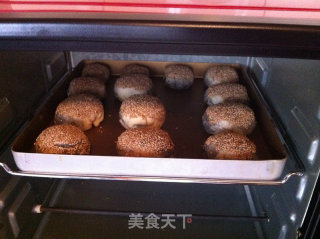 Black Sesame Sauce Biscuits recipe