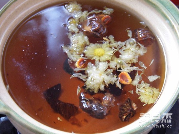Luo Han Guo Chrysanthemum Herbal Tea recipe