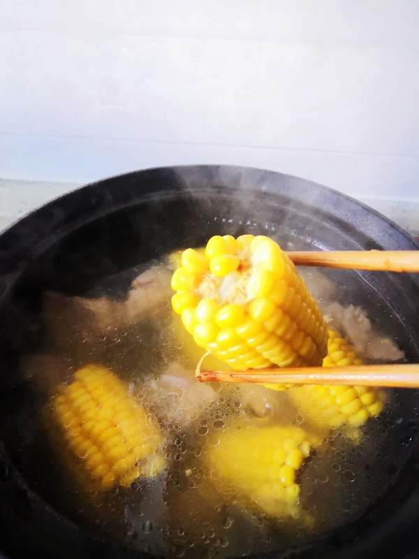 Corn Stewed Pork Ribs recipe