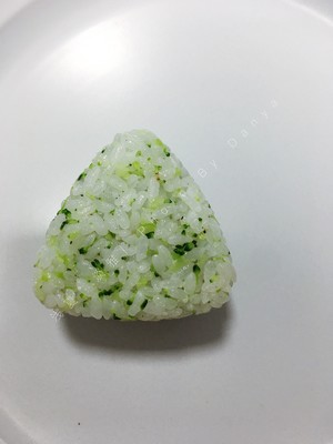 Small Fresh Triangle Rice Ball🍙 recipe