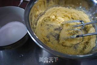 Raisin Pound Cake recipe