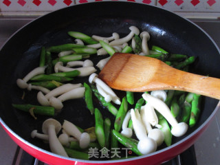Asparagus and White Mushroom recipe