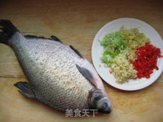 A Seafood Dish Suitable for Novice Banquets-wuchang Fish with Black Bean Sauce recipe