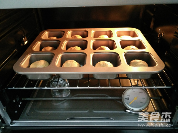 Red Date Longan Bread recipe