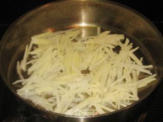 Potato Shredded White Shrimp Soup recipe