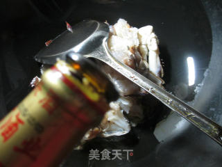 Boiled Crab with Oily Tofu and Enoki recipe