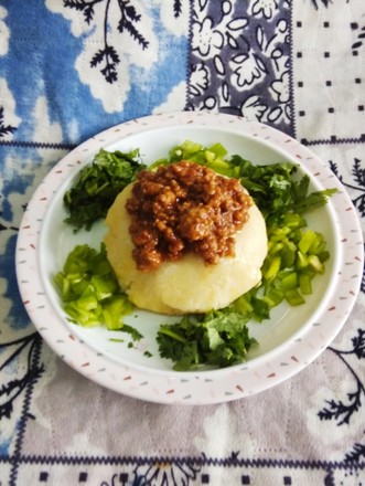 Mashed Potatoes with Meat Sauce recipe