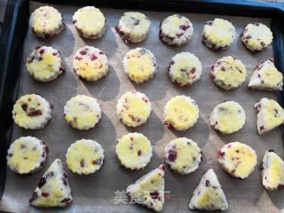 Cranberry Whipped Cream Scones recipe