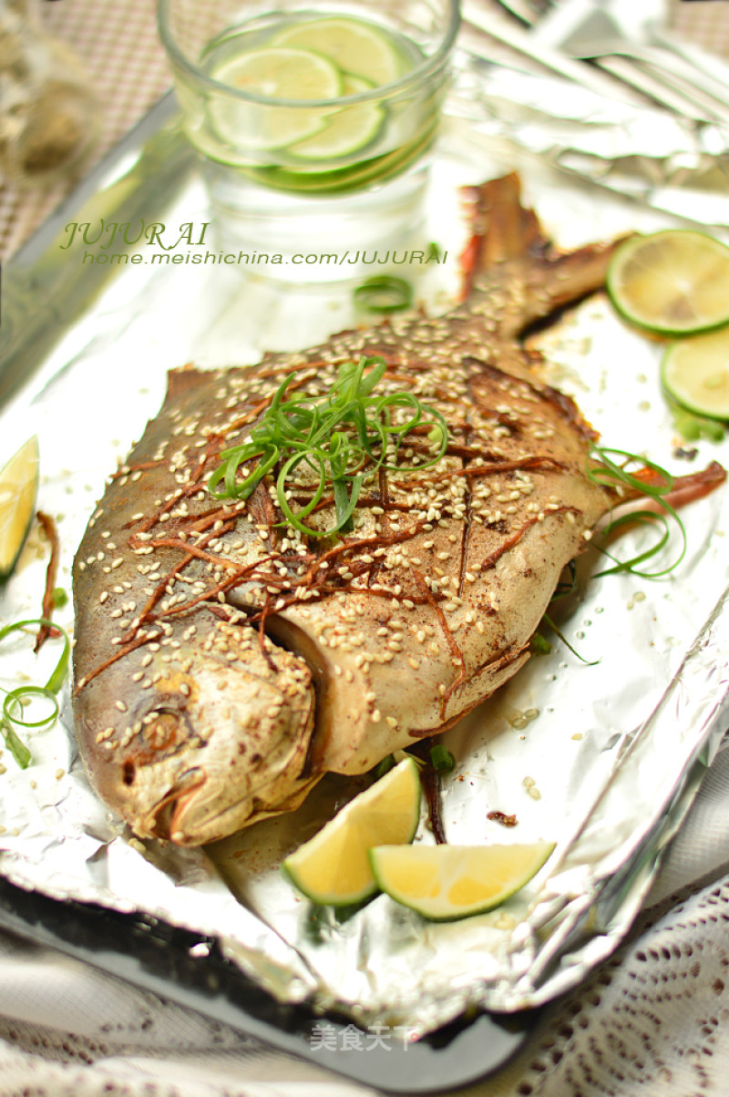 Spiced Grilled Pomfret recipe