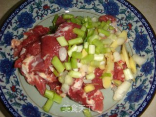 Roast Beef with Tomato recipe