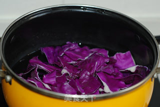 Purple Cabbage Lotus Root Slices recipe