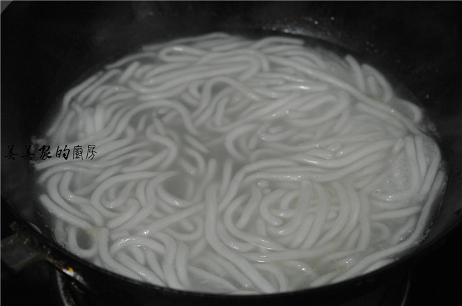 Hot and Sour Potato Noodles recipe