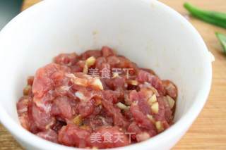 Okra Stuffed with Meat recipe