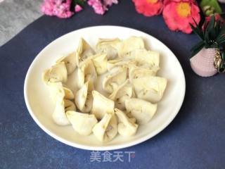 Large Wontons with Mushroom Minced Pork recipe