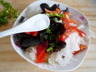 Two Ears with Scallion Oil recipe