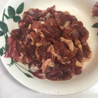 Stir-fried Beef with Bell Peppers and Carrots recipe