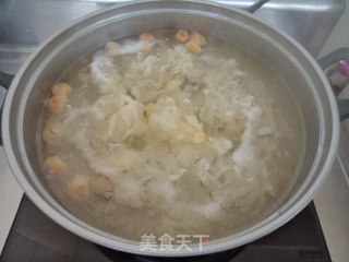 Yam Longan and Tremella Soup recipe