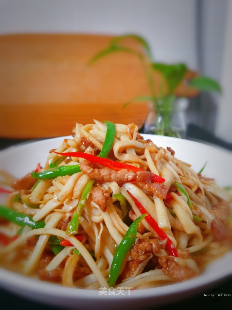 Fried Pork with Pleurotus Eryngii recipe