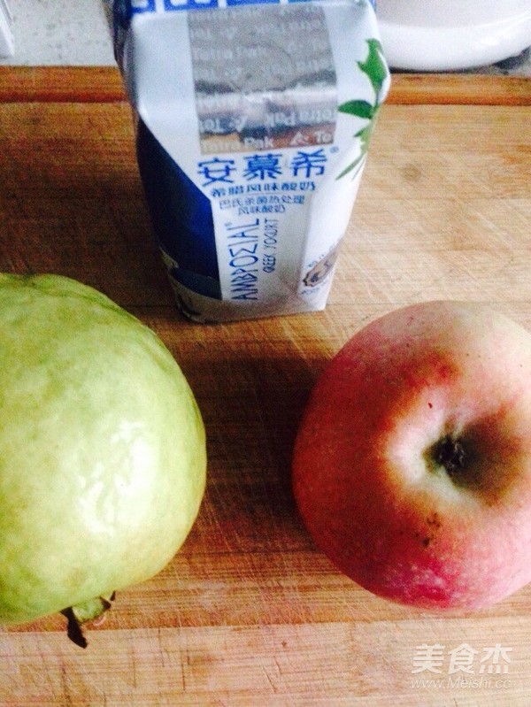 Guava Apple Yogurt Shake recipe