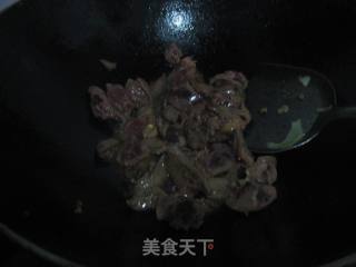 Stir-fried Chicken Liver with Winter Bamboo Shoots recipe