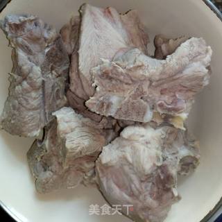 Stewed Pork Ribs with Radish recipe