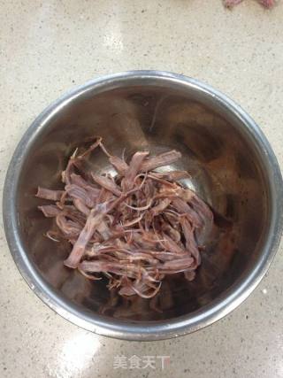 Lemon Ginger Flavored Duck Tongue recipe