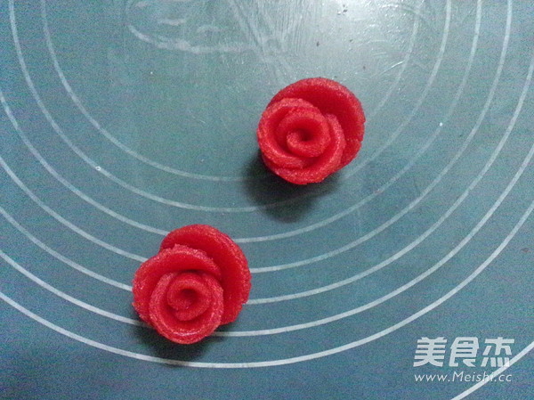 Rose Biscuits recipe