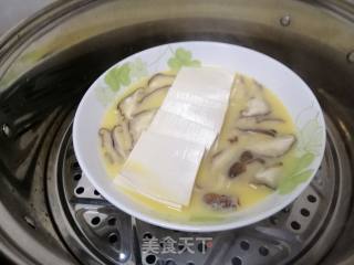 Steamed Egg with Tofu and Mushroom recipe