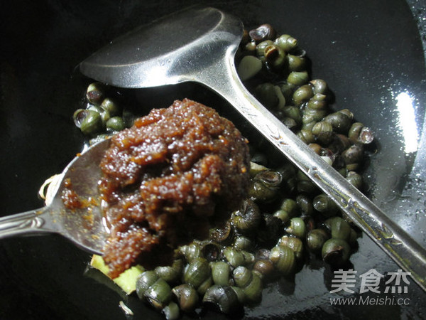 Conch with Shacha Sauce recipe