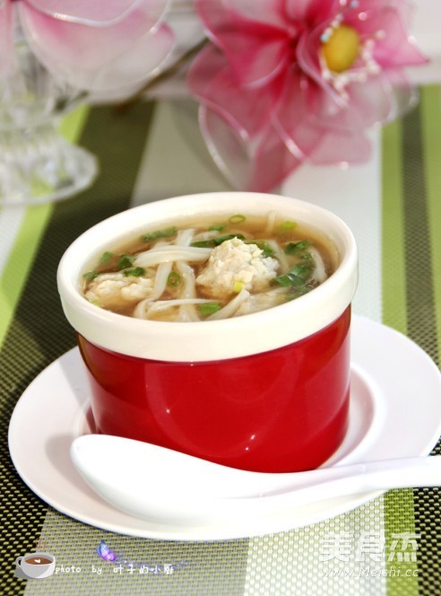 Enoki Mushroom Meatball Soup recipe