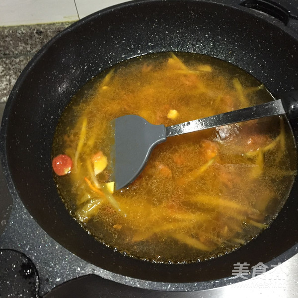 Sauerkraut and Tomato Fish Fillet recipe