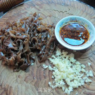 Garlic Marinated Fungus recipe